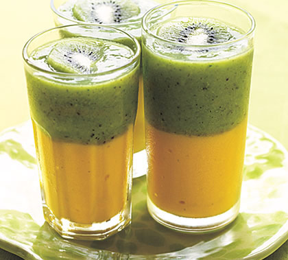 Kiwi Mango Layered Smoothie Recipe